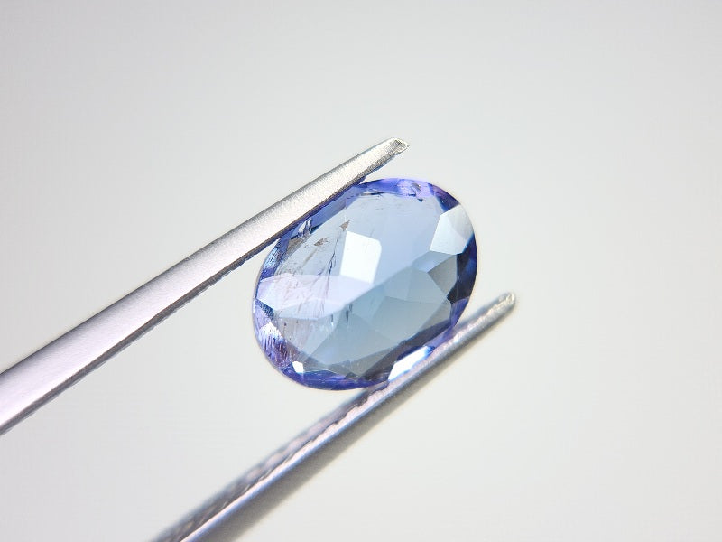 TZ-49　タンザナイト　1.34ct