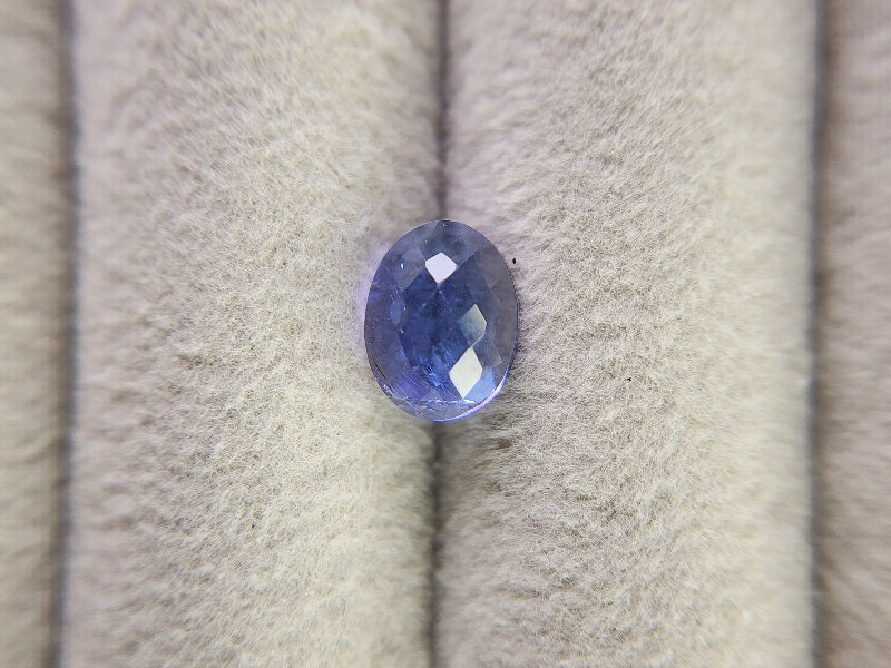 TZ-47　タンザナイト　1.71ct