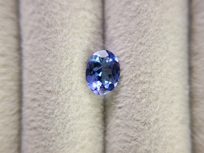 TZ-49　タンザナイト　1.34ct