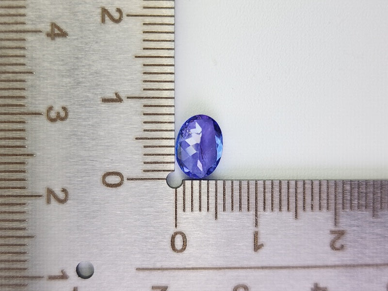 TZ-46　タンザナイト　1.28ct