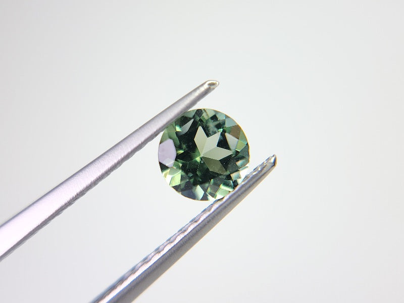 gAP-6　グリーンアパタイト　0.57ct