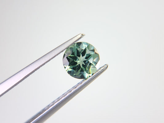 gAP-7　グリーンアパタイト　0.57ct