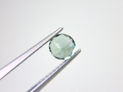gAP-7　グリーンアパタイト　0.57ct