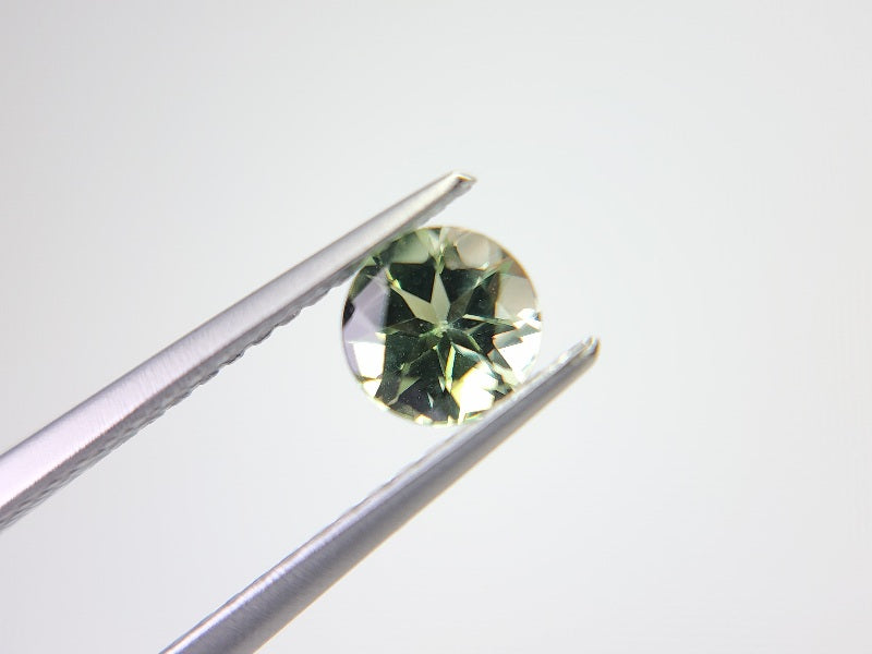 gAP-9　グリーンアパタイト　0.53ct