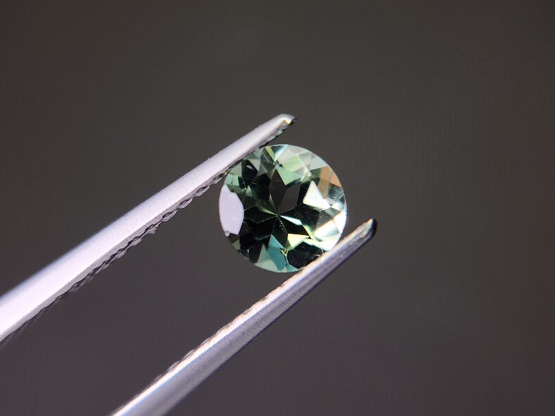 gAP-10　グリーンアパタイト　0.51ct