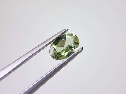 gAP-11　グリーンアパタイト　0.41ct
