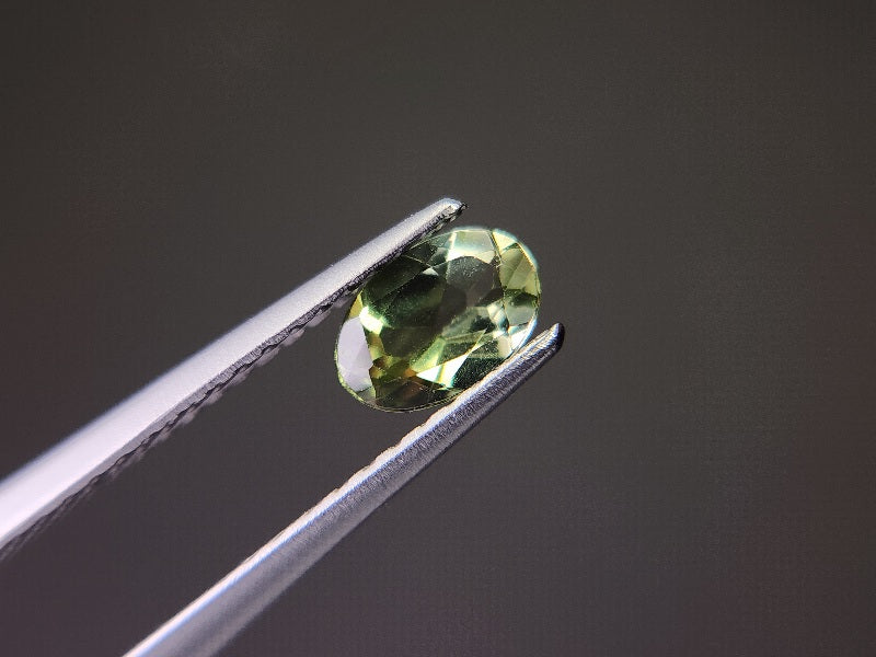 gAP-11　グリーンアパタイト　0.41ct