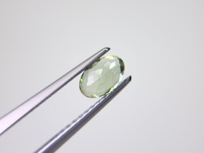 gAP-13　グリーンアパタイト　0.41ct