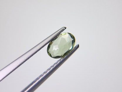 gAP-14　グリーンアパタイト　0.40ct