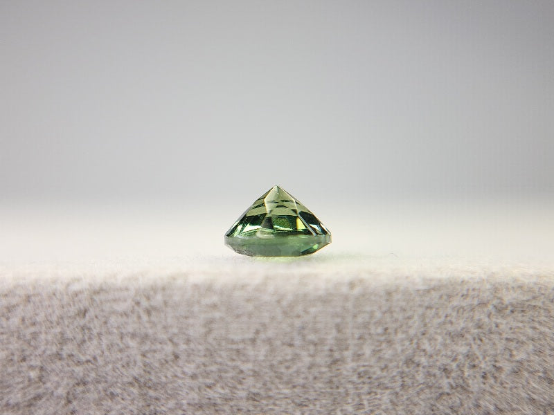gAP-6　グリーンアパタイト　0.57ct