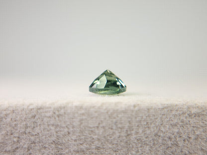 gAP-8　グリーンアパタイト　0.56ct