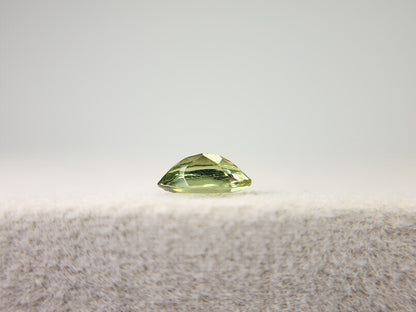 gAP-11　グリーンアパタイト　0.41ct