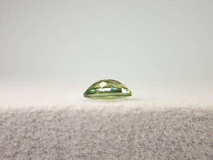 gAP-13　グリーンアパタイト　0.41ct