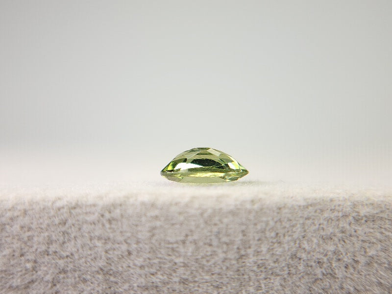 gAP-14　グリーンアパタイト　0.40ct