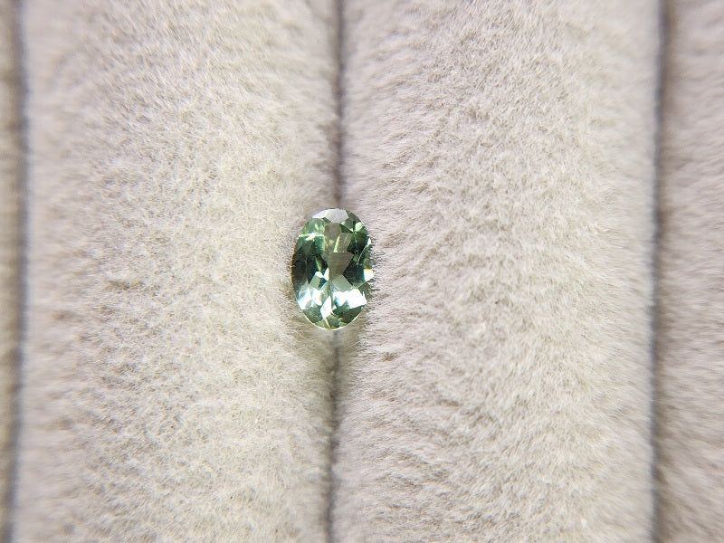 gAP-15　グリーンアパタイト　0.39ct