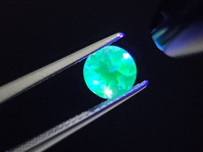 HOP-25　ハイアライトオパール　0.65ct