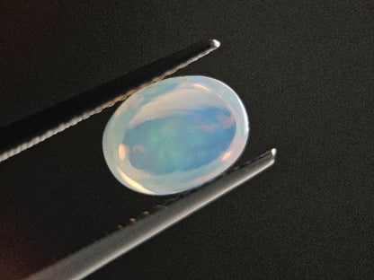 OP-31　オパール   1.76ct