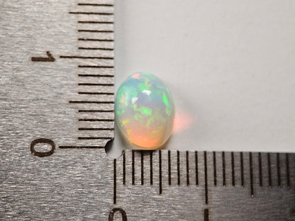 OP-35　オパール   1.35ct