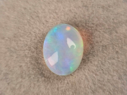 OP-36　オパール   1.35ct