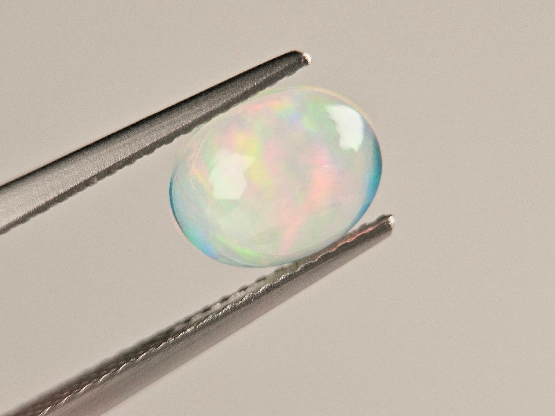 OP-38　オパール   1.27ct