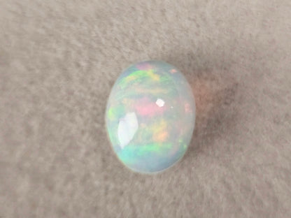 OP-38　オパール   1.27ct