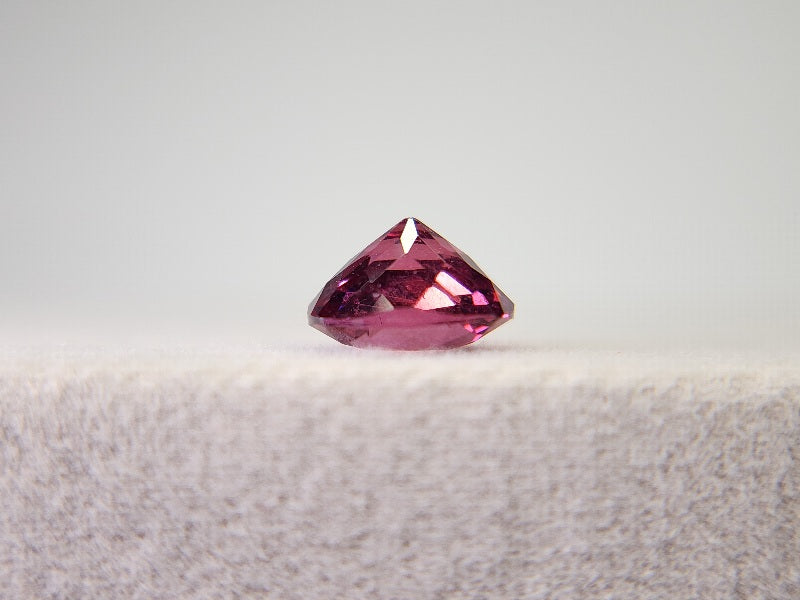 RDGA-18　ロードライトガーネット　1.90ct