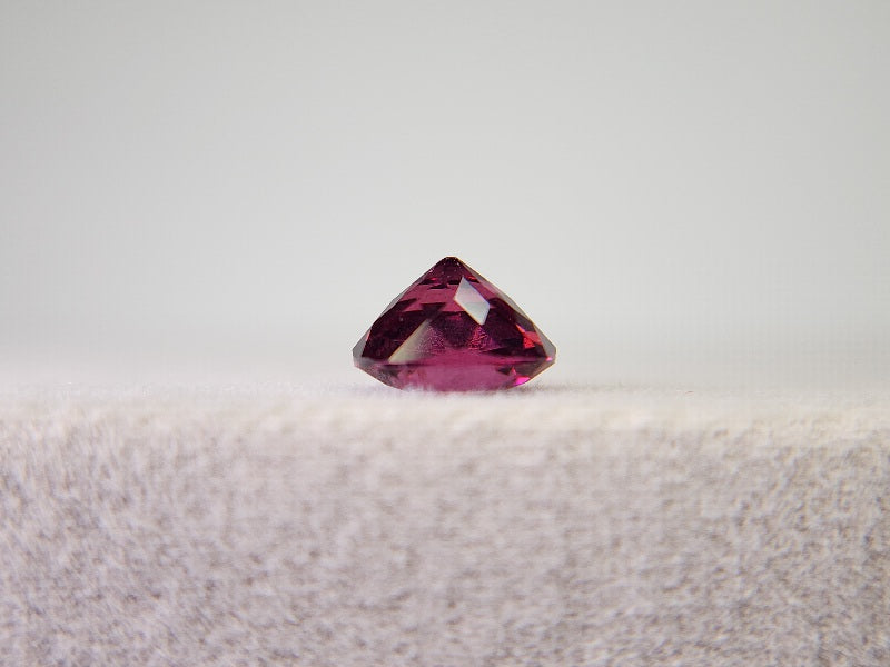 RDGA-21　ロードライトガーネット　1.26ct