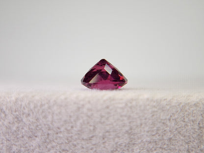 RDGA-21　ロードライトガーネット　1.26ct