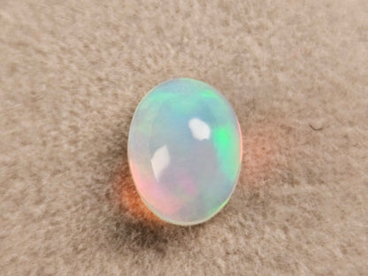 OP-39　オパール   1.26ct