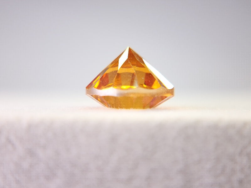 MQ-8　ミスティッククォーツ   3.65ct