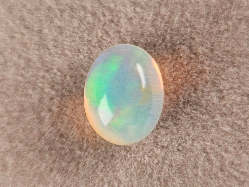 OP-40　オパール   1.25ct
