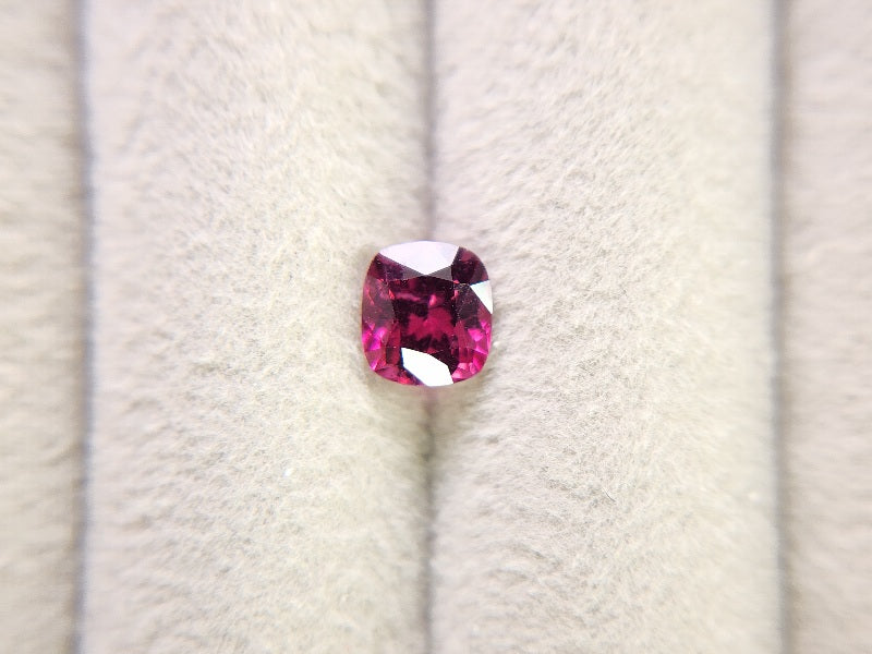 RDGA-21　ロードライトガーネット　1.26ct