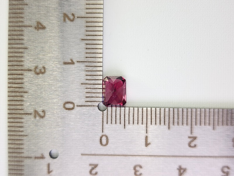 RDGA-19　ロードライトガーネット　1.48ct