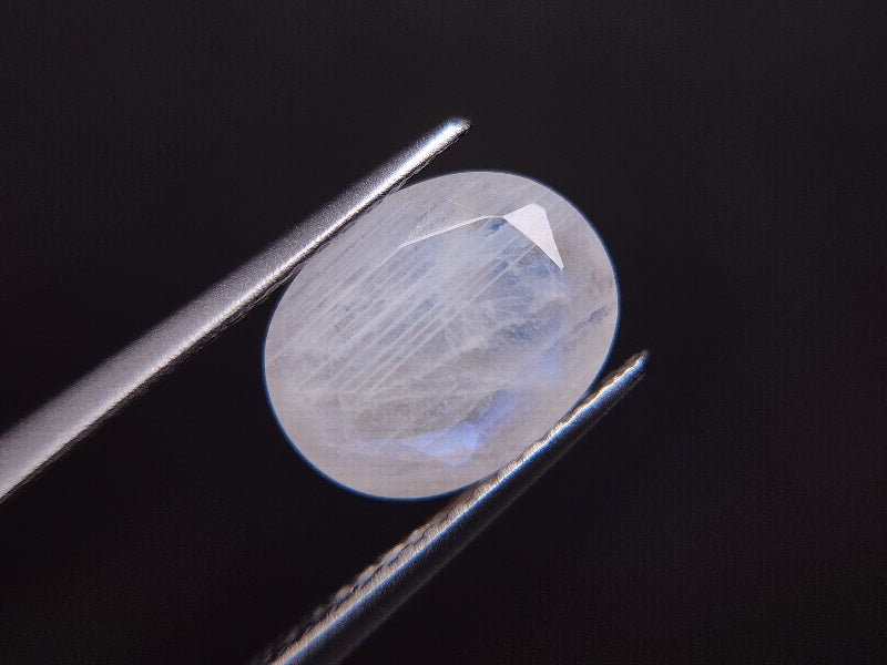 【500円均一】8/3新着！　ブルームーンストーン　2.52ct　5