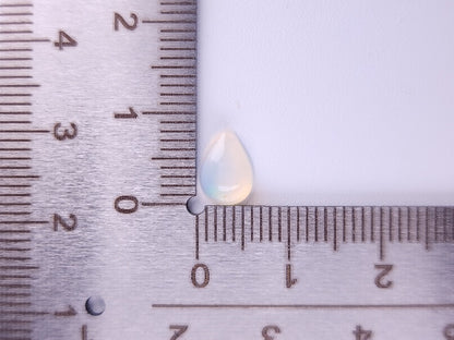 【500円均一】8/3新着！　オパール　0.66ct　4