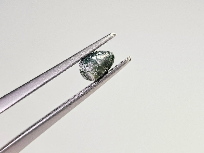 blDMg-24　ブルーダイヤモンド原石　0.42ct