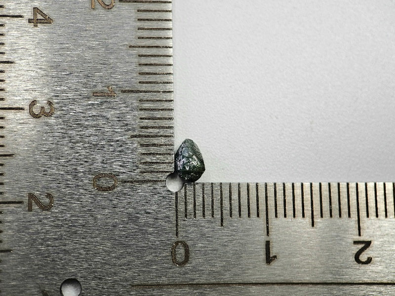 blDMg-24　ブルーダイヤモンド原石　0.42ct