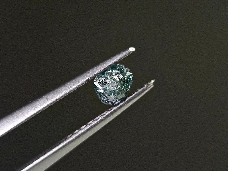 blDMg-25　ブルーダイヤモンド原石　0.42ct