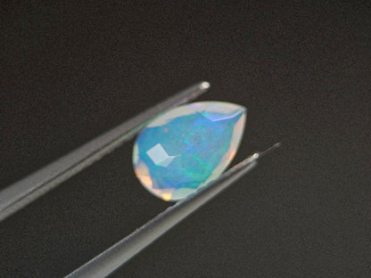 OP-68　オパール   0.88ct