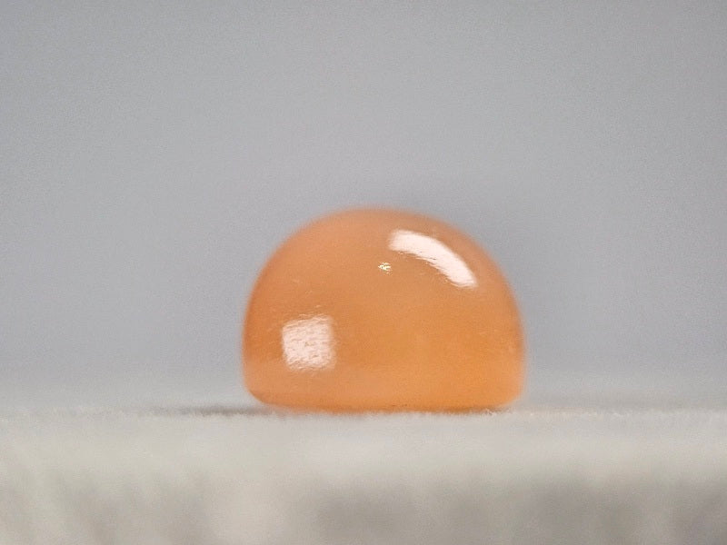 oMO-4　オレンジムーンストーン　5.26ct