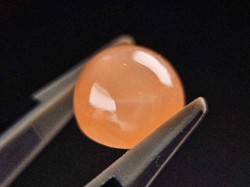 oMO-3　オレンジムーンストーン　5.47ct