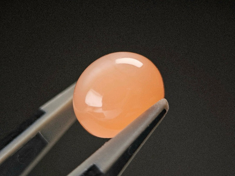 oMO-2　オレンジムーンストーン　5.47ct