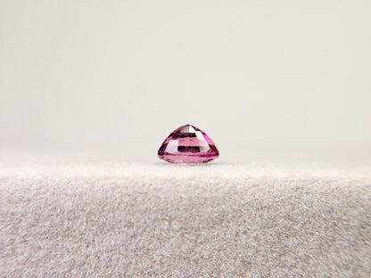 MYGA-1　マラヤガーネット　0.79ct