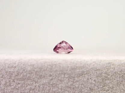 MYGA-3　マラヤガーネット　0.72ct