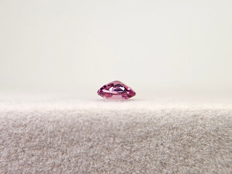 MYGA-4　マラヤガーネット　0.71ct