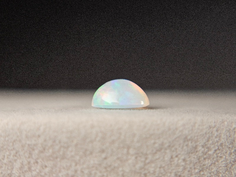 OP-42　オパール   1.23ct