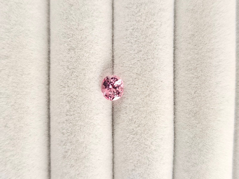 MYGA-2　マラヤガーネット　0.73ct