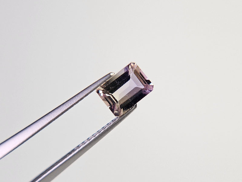 AMT-31　アメトリン　0.93ct