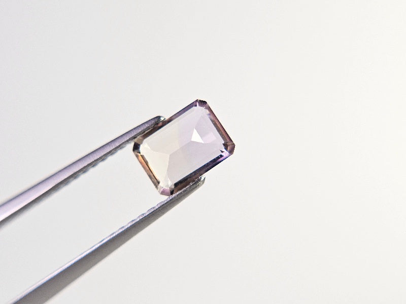 AMT-32　アメトリン　0.92ct