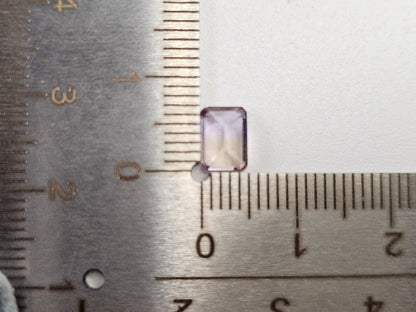 AMT-34　アメトリン　0.90ct
